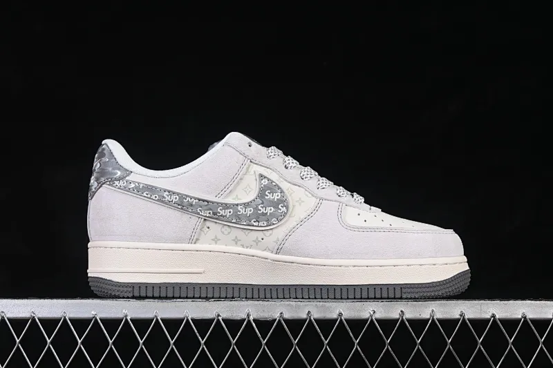 All categories Nk Air Force 1 Air Force series Nk Air Force 1 Low Air Force low-top Nike Air Force 1'07 Low joint model light gray frosted Air Force 1 low-top casual sneakers CX5050-Y48